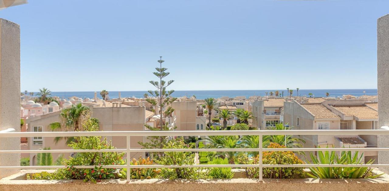 Flamenco Penthouse Sea View & Swimming Pool Lägenhet Torrevieja Exteriör bild